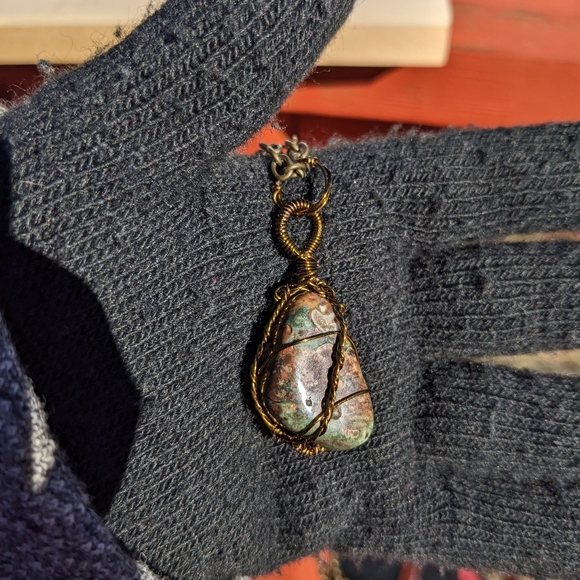 Groovy Jasper Stone Bronze Wire Wrapped Necklace Artisan Wearable Art Handmade - Picture 17 of 17
